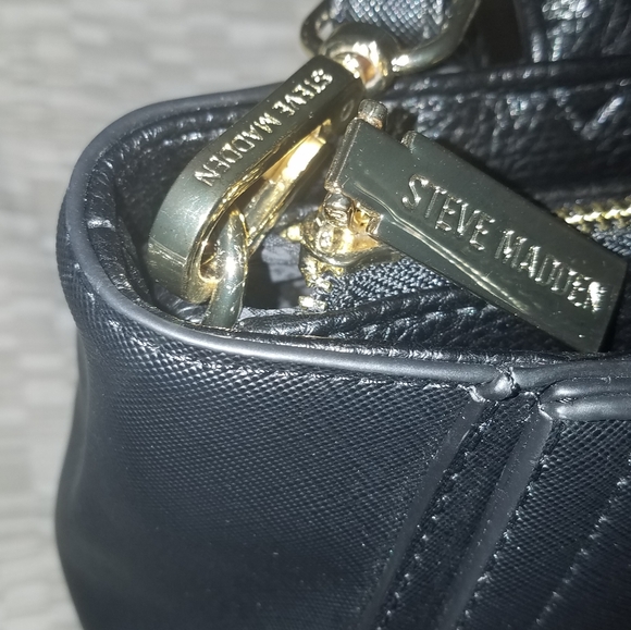 Steve Madden Juno Satchel - Picture 3 of 8